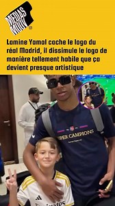 😂 LAMINE YAMAL CACHE LE LOGO DU REAL MADRID ! Ce jeune talent du FC Barcelone a prouvé qu’il sait comment gérer les rivalités ! En prenant une photo avec un supporter du Real, il a dissimulé le logo de manière tellement habile que ça en devient presque artistique. 📸 Un vrai pro, on dirait qu’il a fait ça toute sa vie ! 👏 Quel moment amusant ! Quelles sont vos anecdotes de rivalité sportive ?** #LamineYamal #FCBarcelona #RealMadrid #RivalitéSportive | Médias Moov