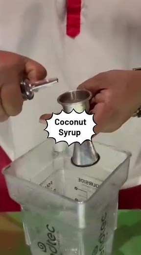 Fresh Coconut Piña Colada 🌴🥥🍹