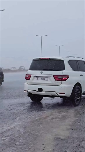 Heavy rain across UAE border area | UAE UPTO DATE