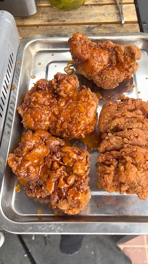 1.4M views · 89K reactions | Hot honey chicken sandwich | Miguels cookingwithfire | Facebook