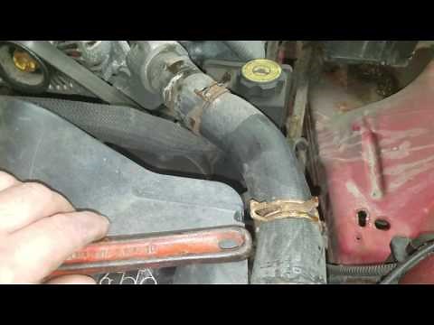 How to remove a stuck radiator hose easy