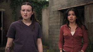 Bella Ramsey on Filming ‘The Last of Us’ with Isabela Merced: ‘She’d Be Like This Little Sprite’ on Set
