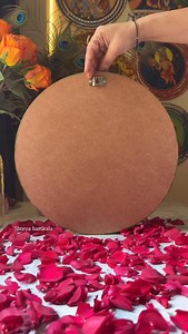 Pichwai wall hanging recreated❤️ Dm for order 9905001043 #homedécor #pichwai #wallhangings #indianhomedecor #shippingworldwide✈️🌎 #patnabihar | Shreya Kumari