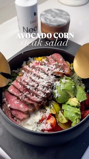 Avocado Corn Steak Salad 🥩