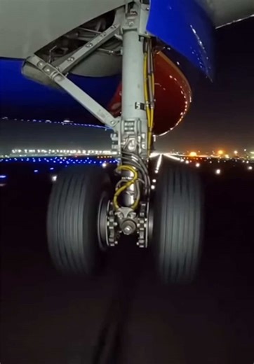 Boooooooom 🔥🔥🔥🔥🔥🔥 #avianca #aviones #avion #viral #sora