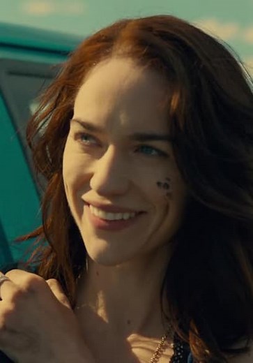 Wynonna Earp S01:E01 - Purgatory