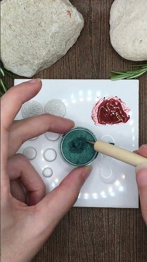 Easy Polymer Clay Holiday Earrings - Playing with Mica Powders