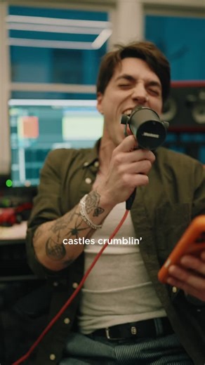 Loveless | what if the wide awake harmony challenge had an emo phase #wideawake #katyperry 🖤 | Instagram