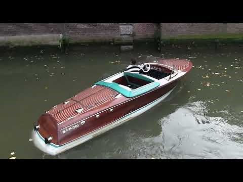 A Jet Thruster Micro (Bowthruster) in a replica Riva Ariston!
