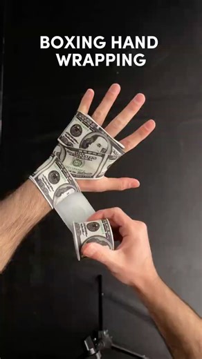 Boxing hand wrapping ✔️ #boxing #boxingcoach #boxer #boxingwraps #boxingworkout