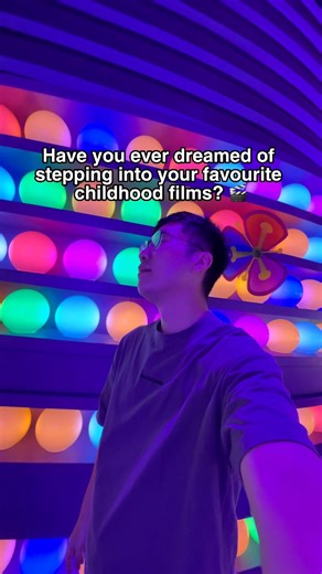 Step into the LARGEST Pixar immersive exhibition ever in Seoul and it is packed with life sized sets and interactive zones from Inside Out, Toy Story, Monsters Inc., Up, Finding Nemo and so many more! 🎬🇰🇷 Each zone is beautifully designed to make you feel like you are walking right into the movies, perfect for photos, nostalgia, and reliving your favourite childhood moments! 👶 Mundo Pixar Seoul 📍71 Gosanja-ro, Seongdong-gu, Seoul, South Korea ✨[PROMO]✨ Book your tickets on Fever platform an