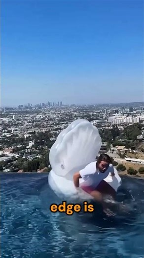 How Infinity Pools Actually Work🤯