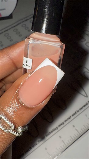 Understanding Color Mixing for Beginner Nail Technicians