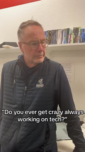 He’s doing just fine #illinois #bloomington #normal #bloomingtonnormal #centralillinois #isu #illinoisstate #techrepair #normalgadgets #normaltechrepair #bloomingtonil #normalil #repairshop #fyp #viral #explore #gadgetrepair #ilovemyjob #phones #laptop #screen | Normal Gadgets | Facebook