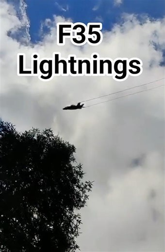 F35 Lightnings Taking Two Different Routes Through The Welsh Valley