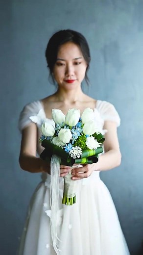 Mastering Flower Arrangement: Tips and Tricks for Stunning Designs