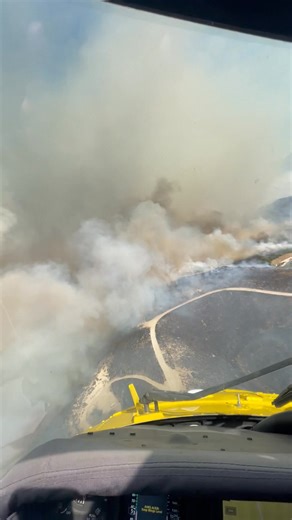 #mountainfire update; The fire is currently at 20,596 acres with 7% containment. There are currently 2,420 personnel on scene, including 378 engines, 20 Water Tenders, 34 Hand Crews, 17 Dozers and 14 helicopters. VCFD is in unified command with CAL FIRE Incident Management Team 5 and we are incredibly grateful for the support of our mutual aid partners. �Damage assessment teams are in process of identifying and verifying the number of structures that have been impacted. Our thoughts are with all