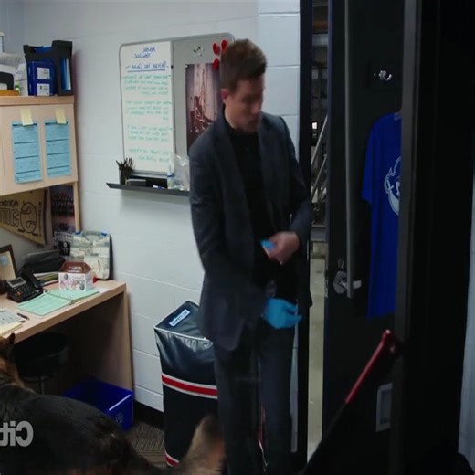 Hudson and Rex - Season 4 - Episode 8 - Sudden Death #hudsonandrex #viral #tvshows #USAToday | JVR construcciones