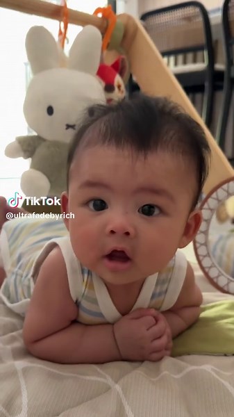 Caring for Babies: The Daily Bath Routine