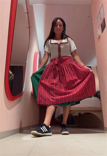 Vous validez le flow Oktoberfest ? 😂 | Oktoberfest Outfit