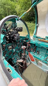 Exclusive insights into a private military collection in Switzerland with a real MiG-21 (cockpit view)! Not open to the public, but we’re allowed inside: WW1/WW2 ammunition, cannons, tank parts, insignia and the jet as the highlight. Andrea opened his doors for us and guided us through his vast collection: 🔹 Ammunition & grenades from the First and Second World Wars 🔹 Rare cannons & tank parts 🔹 Uniforms, medals & insignia of the Swiss Army 🔹 A Soviet MIG-21, in which we were even allowed to