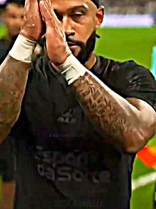 🌟| O que acharam da partida do Memphis Depay ? 🎯 🎥| @sccp.daniell7 | Arena mil grau