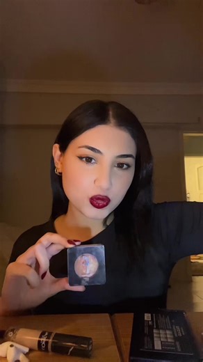 Step-by-Step Makeup Tutorial by L'Oréal Paris