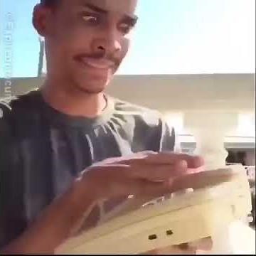 Guy Slamming Phone Shut | Stan Twitter