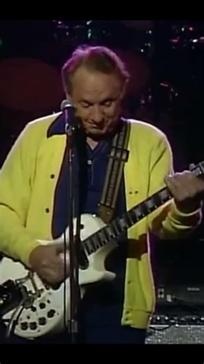 EVH Honors Les Paul… Then You See Why Les Was a Genius