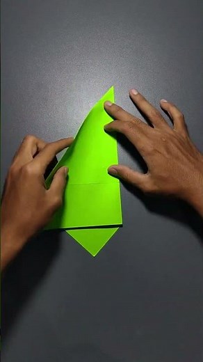 Plus de 300 pieds, Comment fabriquer un avion en papier qui vole sur de longues distances