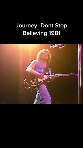 Live Performance of Journey's 'Don't Stop Believin' in Houston