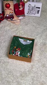 🎄 𝐒𝐭𝐚𝐧𝐝 𝐎𝐮𝐭 𝐓𝐡𝐢𝐬 𝐇𝐨𝐥𝐢𝐝𝐚𝐲 𝐒𝐞𝐚𝐬𝐨𝐧 🎄 Tired of the same old holiday sweaters? This year, make every party unforgettable with our 𝐂𝐮𝐬𝐭𝐨𝐦 𝐔𝐠𝐥𝐲 𝐂𝐡𝐫𝐢𝐬𝐭𝐦𝐚𝐬 𝐒𝐰𝐞𝐚𝐭𝐞𝐫𝐬. ✨ Add your logo, name, or unique design ✨ Fun, festive, and 100% you ✨ Perfect for holiday parties, gifts, or team events Whether it’s Santa dunking a basketball or your company logo surrounded by snowflakes, we make holiday style unforgettable! Order your custom logo sweater today and le