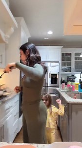 2.1K views · 53 reactions | ‏‎Hi everyone!  Come along as I show you my daily cleaning routine using simple tips and‎‏ الجزء ‏4‏ | Randylrobbinss | Facebook