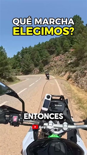 Qué marcha escogemos para tomar una curva??? 😈🔥 #preguntas #motos