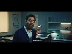 Meet the smartest member of your household — the Euhomy Portable Ice Maker.❄️#euhomy #ChillBetter