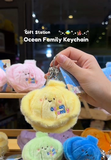 Unique Ocean-Themed Keychains for Gifts