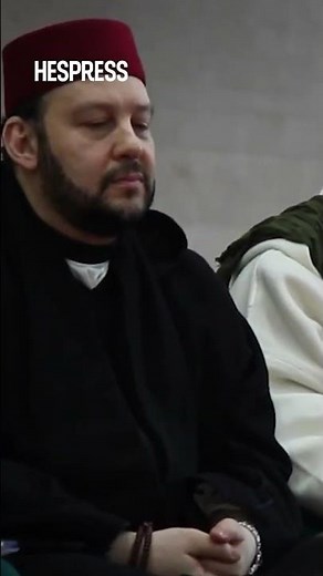 Les adeptes de la Zaouïa Qadiriyya rendent hommage au cheikh Hamza par des chants et des litanies