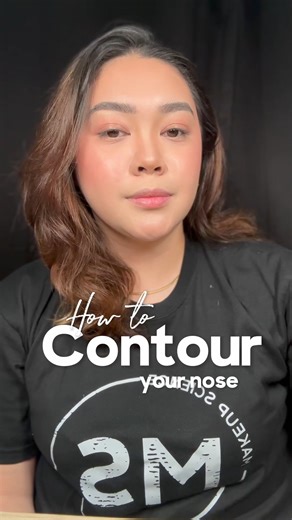 Easily and painlessly sculpt your nose 👃 using makeup! ✨ Watch this video and LEARN how to Nose Contour the EASY way ✔️ Products shown in this video: ⏩ La Reverie Insta Coverage Multi Use Concealer | https://goeco.asia/Ttay4j1s ⏩ The Saem Fixealer | https://bitly.group/NwXKwhXW Learn EVERYTHING about makeup and learn to do your makeup the EASY way 💯 Join our classes — send us a message 📨 and GET STARTED today! #makeupscienceasia #Makeupschoolph #Makeupschool #makeupph #beautyph #learnmakeup #