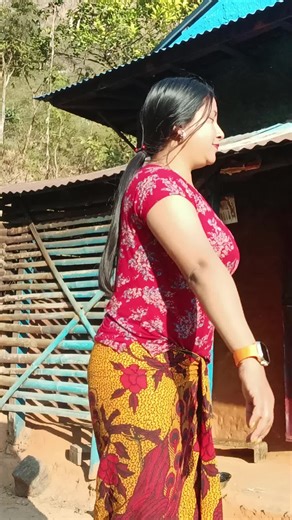 उल्कै भाछु उनको माया झनै लाएर☺️🤗#sanu #fypシ #fypシ゚viral #tiktoknepal #gulmimuser