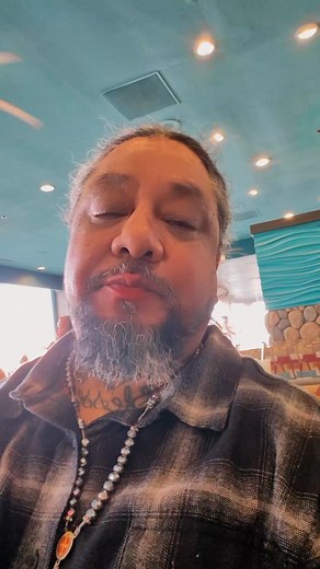 Champagne 🍾 brunch | Paul Chavez