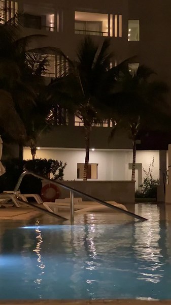 Each moment is carefully designed to make your stay exceptional. . . . #IzlaHotel #IslaMujeres #Vacation #LuxuryHotel #SummerVacation #VacationGoals #FamilyVacation #Goprooftheday #RivieraMaya #LuxuryLifestyle #HoteLlife #IslandParadise