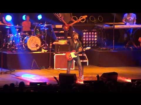 Billy Currington Concert