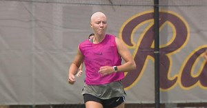 Loyola soccer captain's battle with alopecia inspires teammates