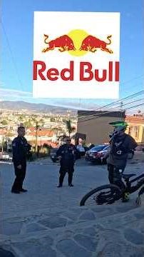 Policías reaccionan a corredor PROFESIONAL 😳🔥 #eclipsefeedz #bici #mountainbike #policia #downhill