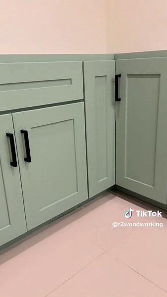 Shaker style Cabinets. We stand by our tag line Professionalism at its best 👏 #r2woodworking #professionalismatitsbest #fyp #professionalismatitsbest