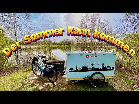 Mit dem Fahrrad Wohnwagen am See - Wasser Land und Luft Aufnahmen