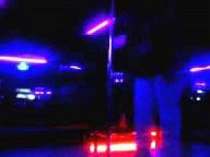 BAILARINA DEL HAWAII BAR EN ALGODONES