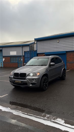 Zac Gardner on Instagram: "NEW CAR DAY 👌🏻 E70 X5 #bmw #x5e70 #bmwx5 #bmw4x4 #bmwownersuk #bmwownersclub #fyp #stance"