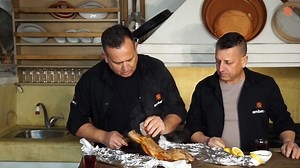 323K views · 6.9K reactions | Χοιρινή μπριζόλα στα κάρβουνα...