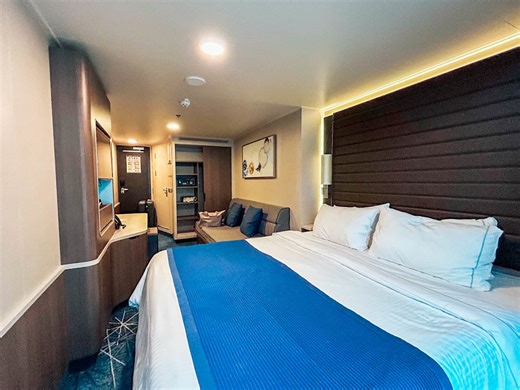 Take A Tour Of A Balcony Cabin On Norwegian Encore